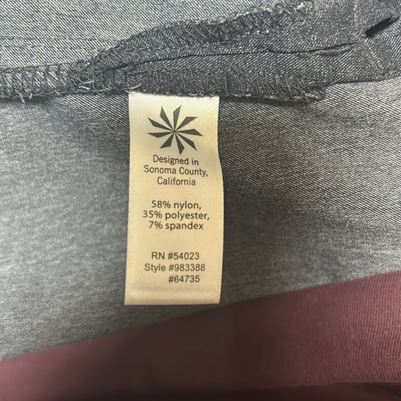 Athleta Heathered Charcoal Gray Black La Trek 10" Inseam Shorts 16 - Picture 5 of 5